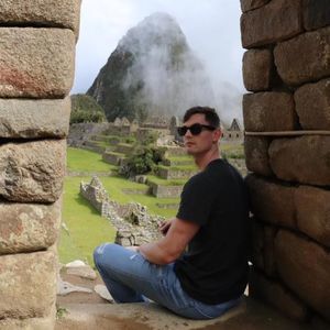 Meet your Posher, Stephen